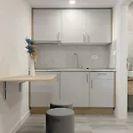 Loriana 아파트