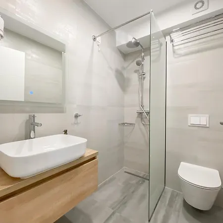 Loriana アパート